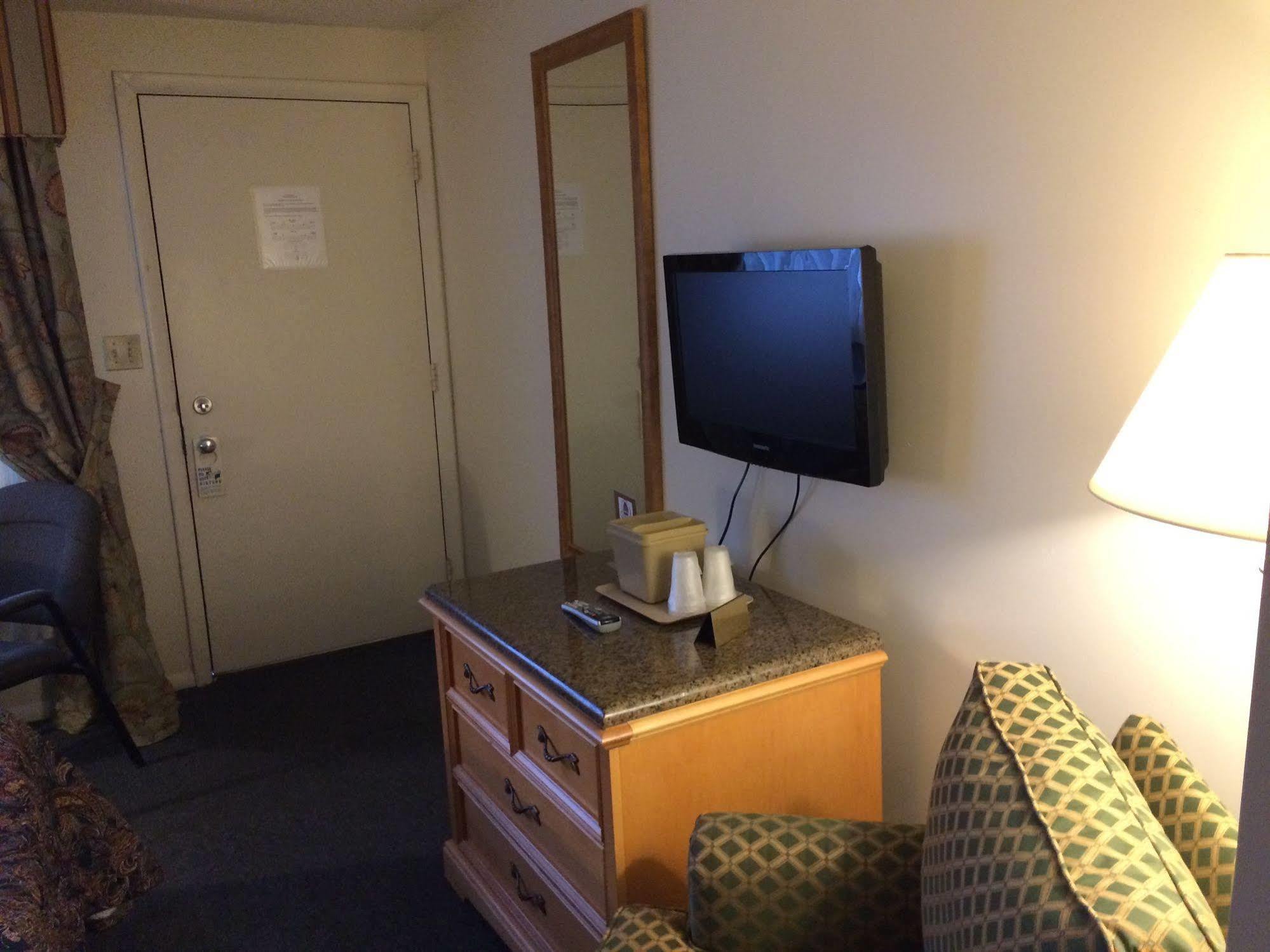 The Ship Motel 알렉산드리아베이 외부 사진